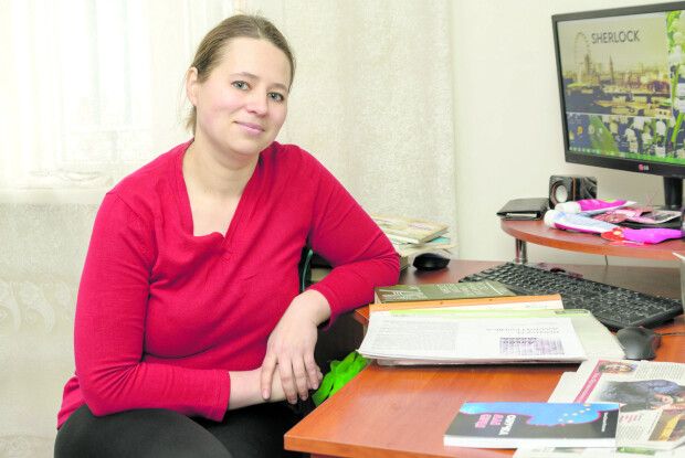 «Люблю створювати паралельні світи, але корова Манька повертає до реального життя»