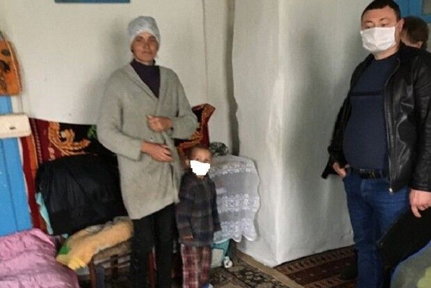 На Рожищенщині перевірили батьків, до яких з інтернатів повернулися діти