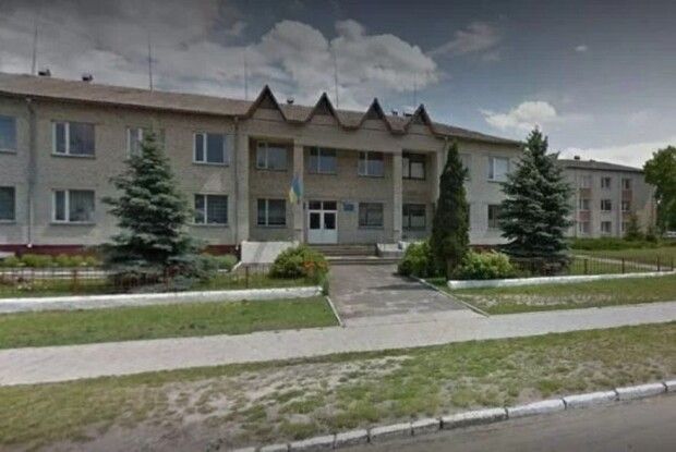 Волинські правоохоронці розслідують, з якого дива райлікарня заплатила за ремонт укриття «авансом»