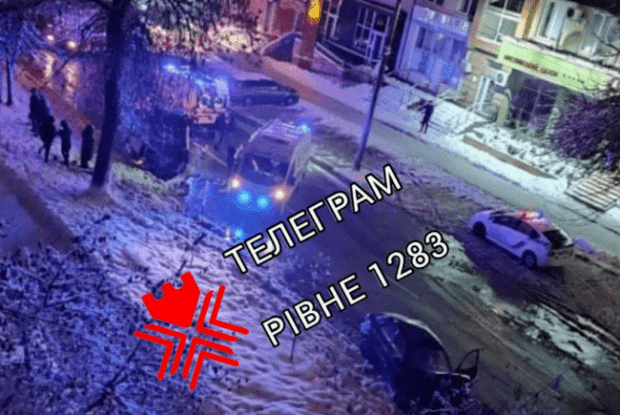 У Рівному перекинулося авто (Відео)
