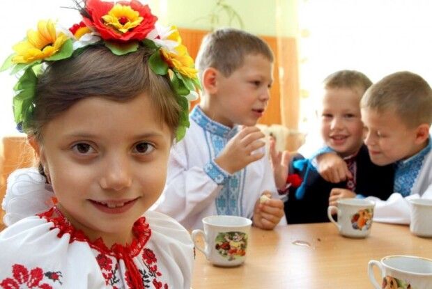 Як і коли на телебаченні транслюватимуть уроки для школярів