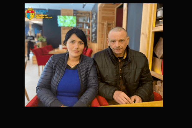 Родина, яка надавала прихисток українським воїнам під Бахмутом, тепер живе на Рівненщині і розшукує своїх воїнів-рятівників