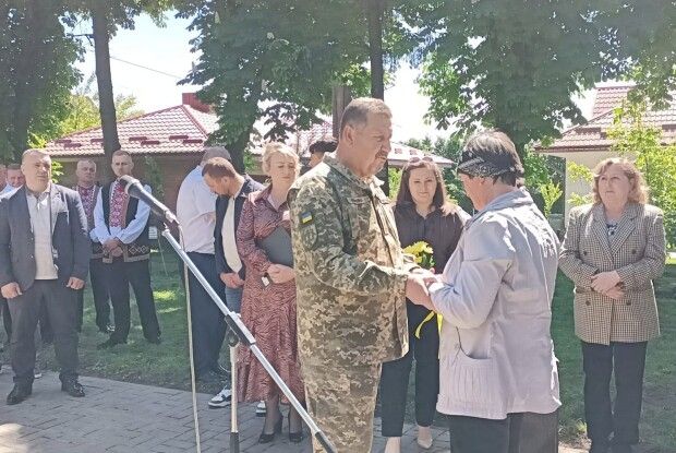 Почесну нагороду полеглого Героя з Волині вручили його дружині