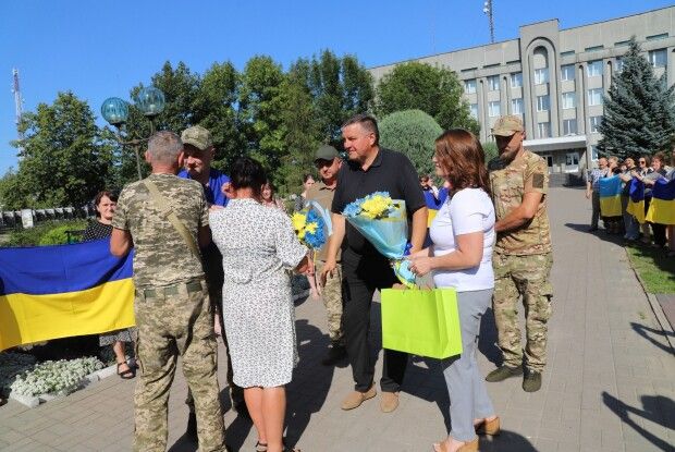 Камінь-Каширська громада зустріла звільненого з полону Віталія Березюка