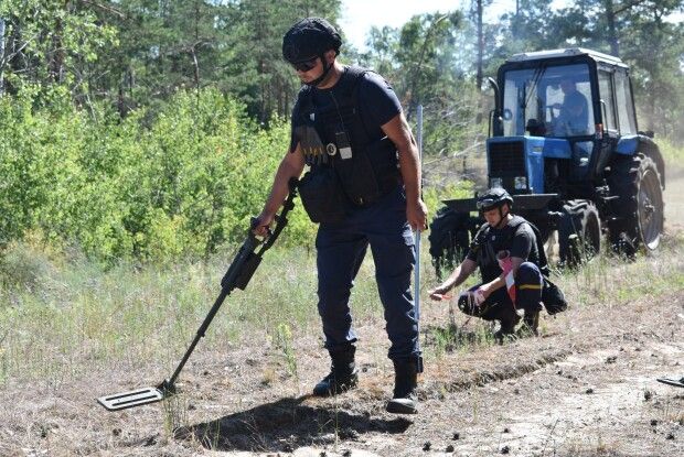 Очистили понад 30 гектарів територій: волинські сапери повернулись з Донеччини