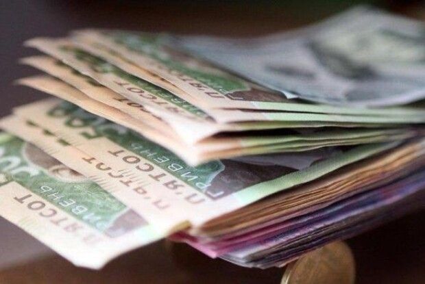 Які зарплати у працівників луцьких комунальних підприємств