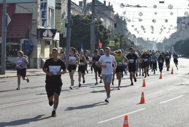 На Волині стартувала реєстрація на забіг пам’яті «Шаную воїнів, біжу за Героїв України»