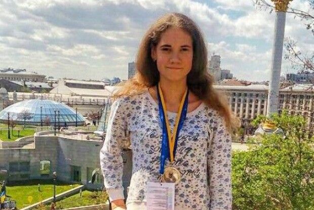 Старовижічанка стала другою в Україні на конкурсі наукових робіт