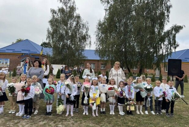 На Волині у класах усе більше… порожніх парт
