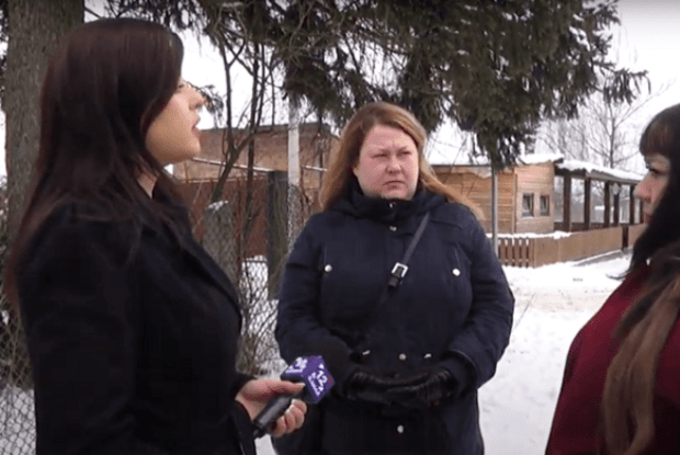 Через смерть чоловіка під Луцьком сусіди сварять майже рік (Відео)