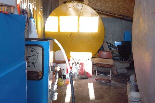 На Волині викрили нелегальну АЗС (Фото)