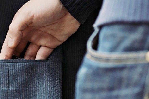 На автостанції в Ковелі у пасажира-роззяви безхатченко поцупив телефон