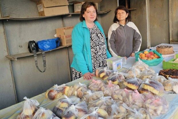На Волині студенти та викладачі коледжу вторгували за свою продукцію 12 910 гривень для ЗСУ (Фото)