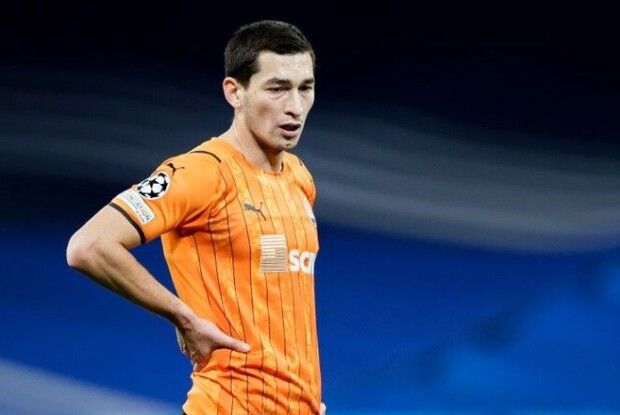 Румунський клуб хоче підписати одразу трьох ТОПових українських футболістів