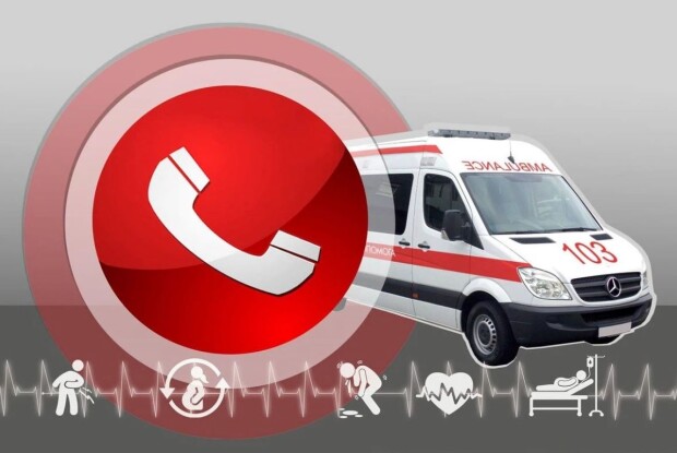На Волині поліцейські і медики врятували життя пенсіонеру-інваліду