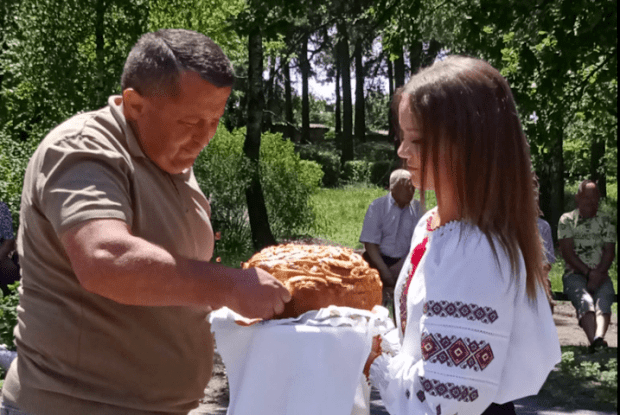 Мішок цукру за донат: у громаді на Волині збирали гроші для ЗСУ
