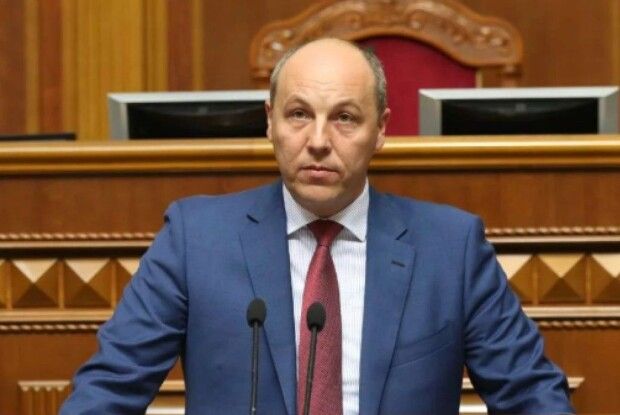 Вимагаємо припинити брудну кампанію проти п’ятого президента Порошенка – Андрій Парубій