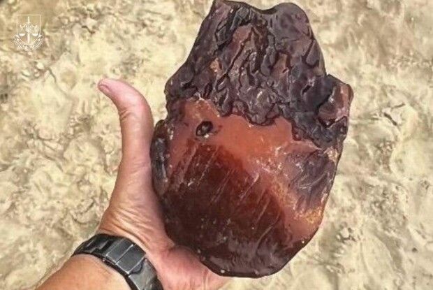 Посадовець Держгеонадр України прикривав «бурштинову мафію» на Рівненщині