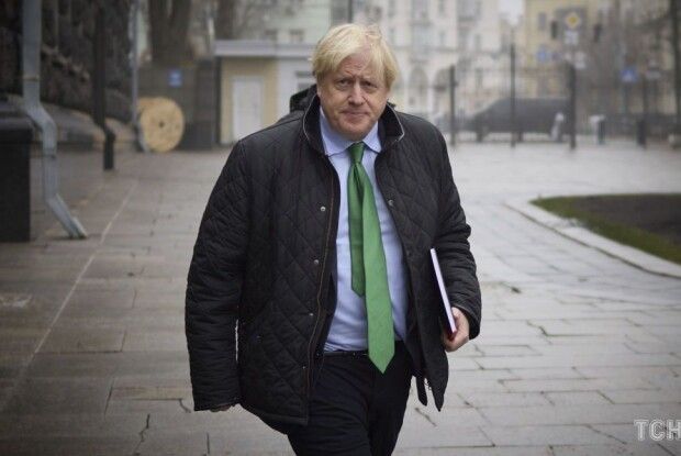 Покинувши депутатство, Борис Джонсон повернувся на колишню роботу