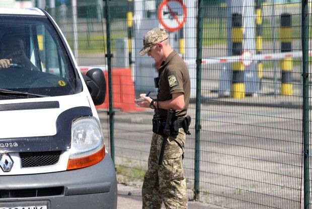 Початок навчального року, приватизація та виїзд за кордон: що зміниться з 1 вересня