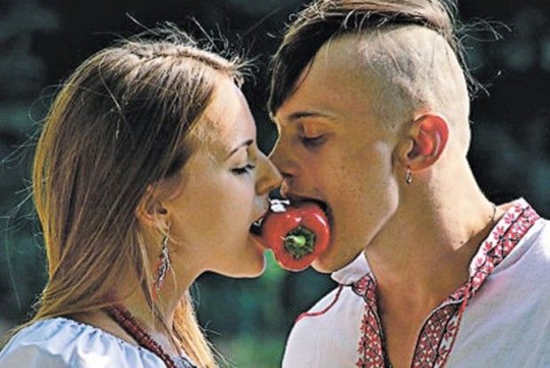 Чому чоловіки думають,  що чужа дружина солодша