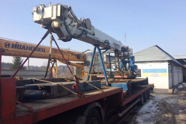 Білорус підсунув волинським митникам фальшиві документи на ввезення в Україну автомобілів (Фото)