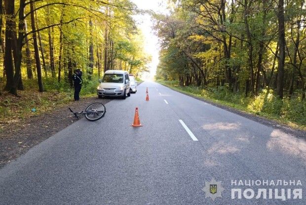 На Ківерцівщині велосипедист потрапив під колеса автівки