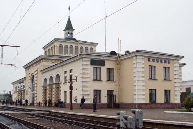 На залізничних вокзалах усіх обласних центрів запрацюють пункти вакцинації проти COVID-19