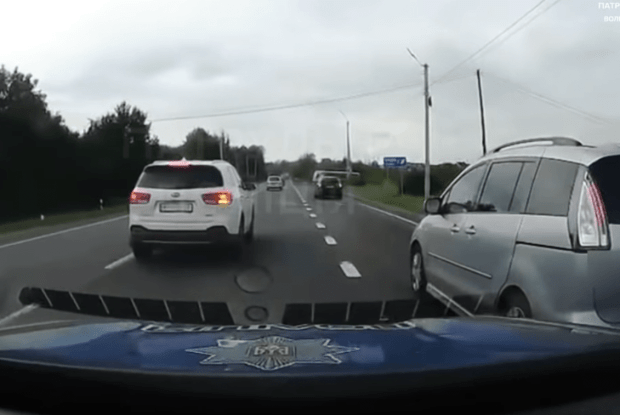 У Луцьку водій влаштував перегони з поліцією (Відео)