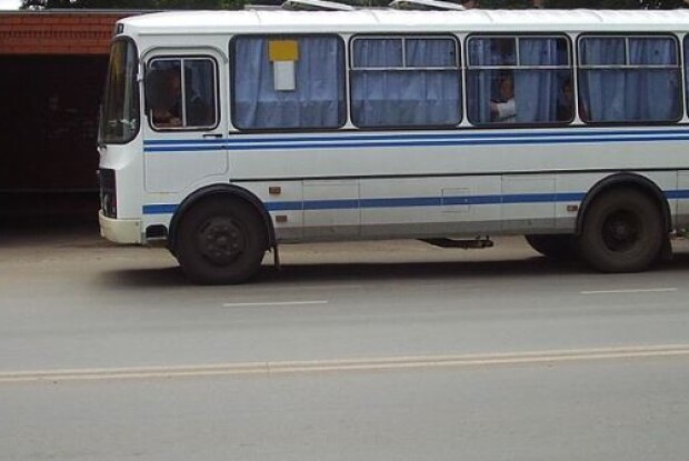 Водій рівненської маршрутки їздив з підробними документами