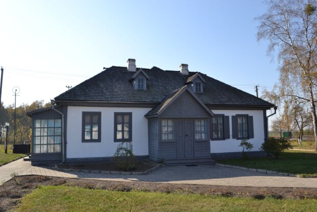 Обласна рада пропонує відреставрувати садибу Косачів за благодійні кошти