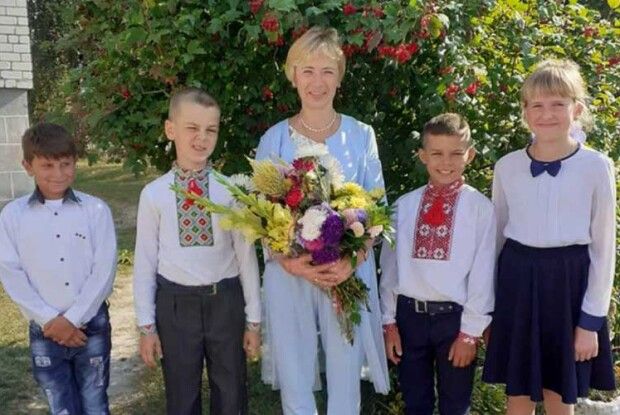 Учителька з ратнівського села єдина написала Радіодиктант 2021 без помилок