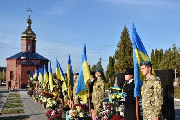 У Луцьку вшанували загиблих Героїв