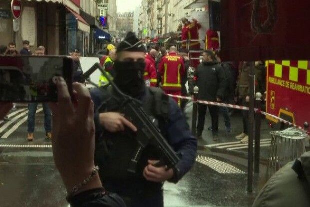 У Парижі сталася стрілянина, є загиблі 