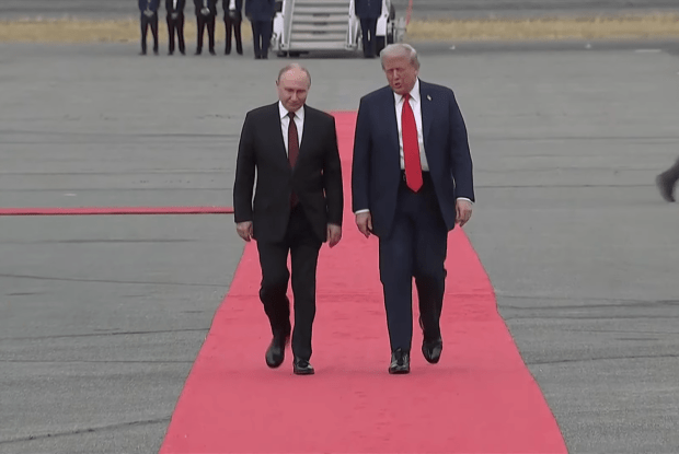 Мета «мирних переговорів» – щоб путін зміг переконати дурненького Трампа припинити допомогу Україні