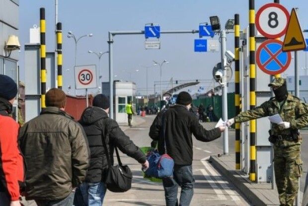 Заробітчани переказали рекордну кількість грошей до України