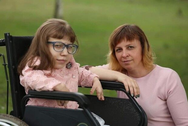 Мама двох дітей з інвалідністю відчайдушно бореться з раком в умовах карантину