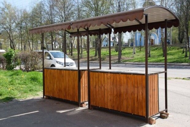 У Луцьку встановлюють ятки для торгівлі сільськогосподарською продукцією