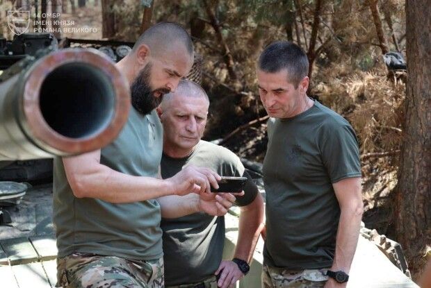 Заповітна мрія волинських танкістів – парад у Москві і «розібраний» Кремль