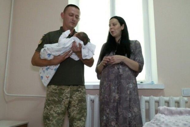 6 кг 330 г: хлопчика-богатиря назвали Остапом