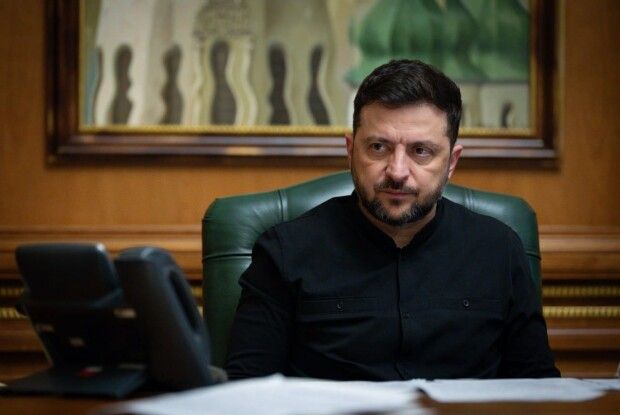 «Це фейк, ніхто туди не бив»: Зеленський про «атаку» по резиденції Путіна