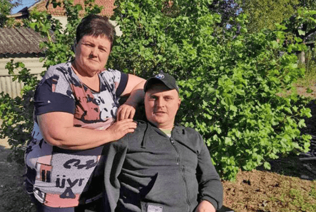 Воїн-волинянин: «Мама знає: тільки встану  з візка і отримаю протез на руку, знову допомагатиму бити ворога!»
