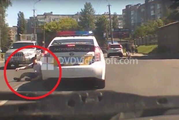 У Луцьку поліцейська машина збила пішохода