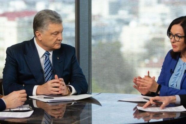  Порошенко: Відсутність співпраці з МВФ означає дефолт, а дефолт означає наступ Росії