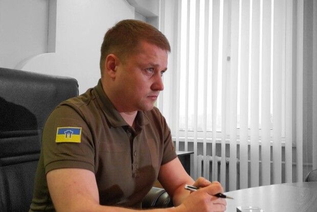 «Готовий, зціпивши зуби, працювати без премій»: мер Рівного вирішив ветувати рішення міськради про повернення премій 