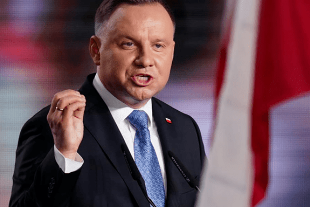 Президент Польщі звинуватив Білорусь у підтримці війни проти України