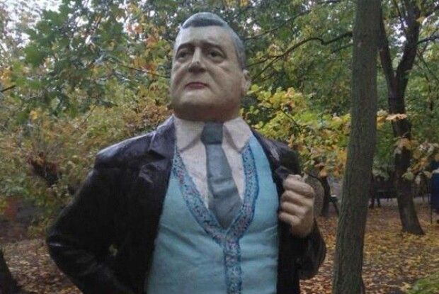 У Запоріжжі Леніна перекували на Порошенка (фото)