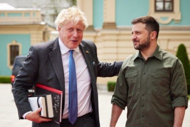 Джонсон пішов би у відставку, якби зупинилася підтримка України
