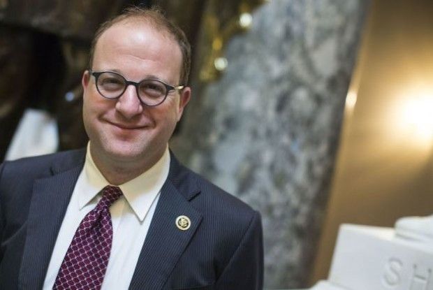 Гомосексуал з українським корінням став губернатором штату Колорадо