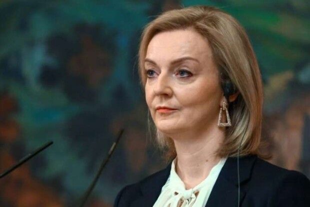 Влада Великобританії підтримала добровольців, які вирушають на захист України 